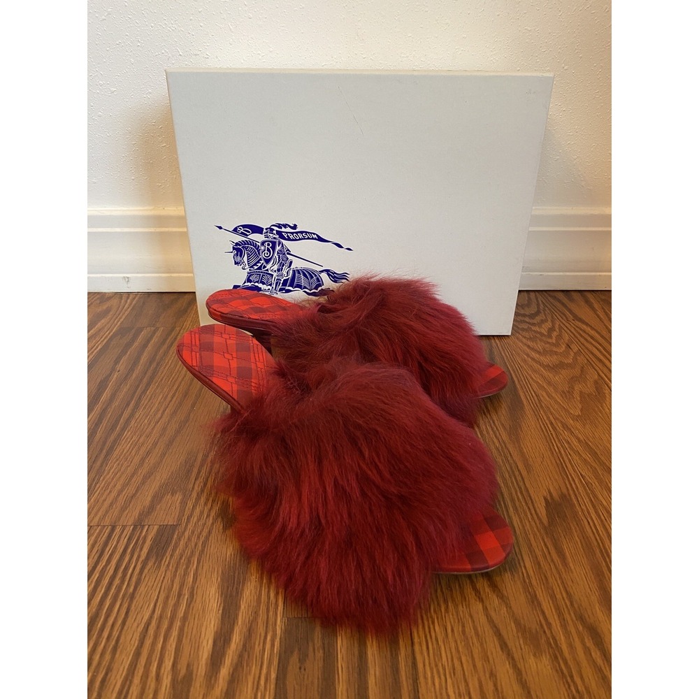 Burberry Minnie Women's Red Shearling Leather heel sandals Size 35 - Picture 4 of 7